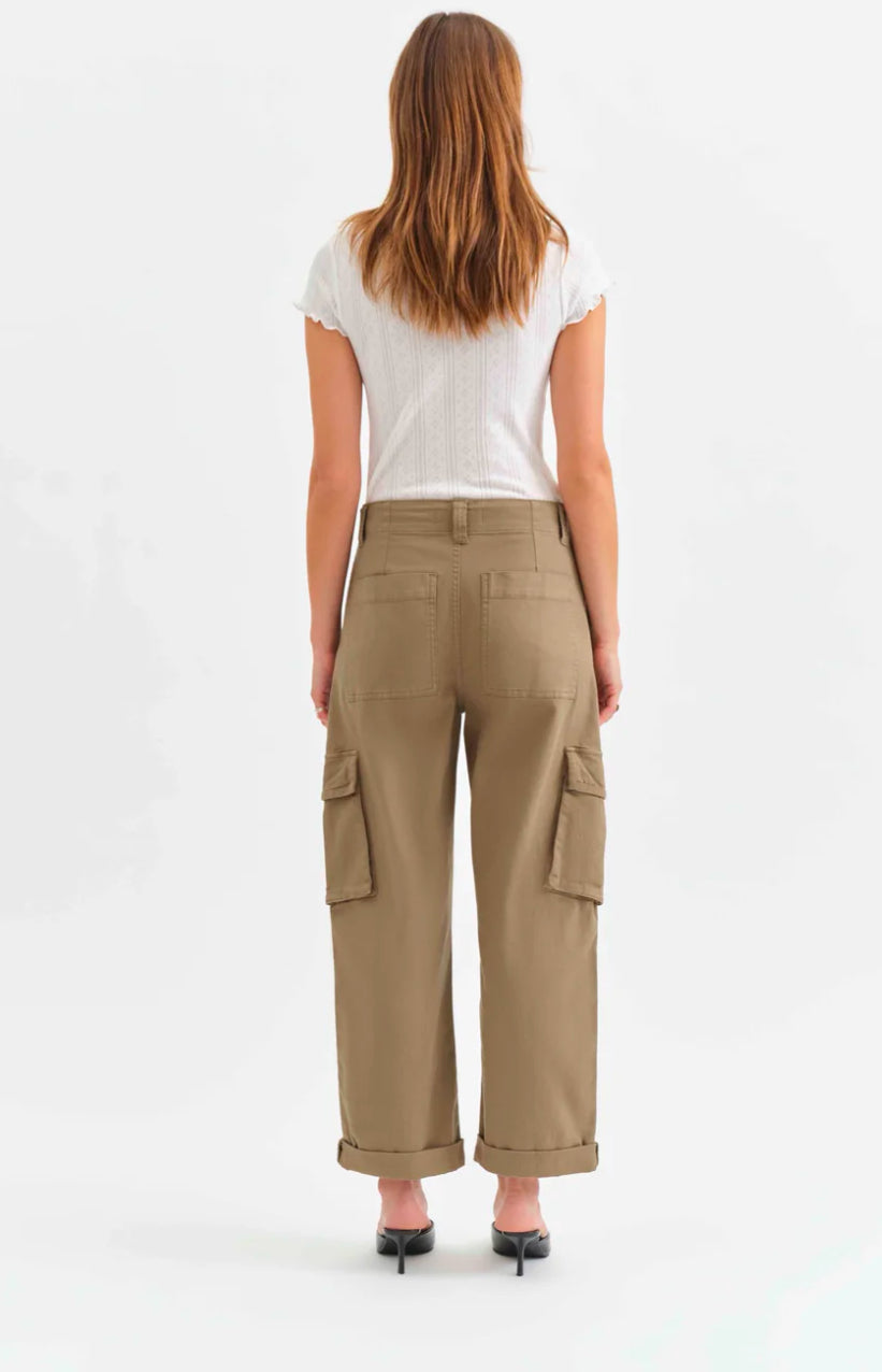 The Squad Curved Leg Cargo Pant