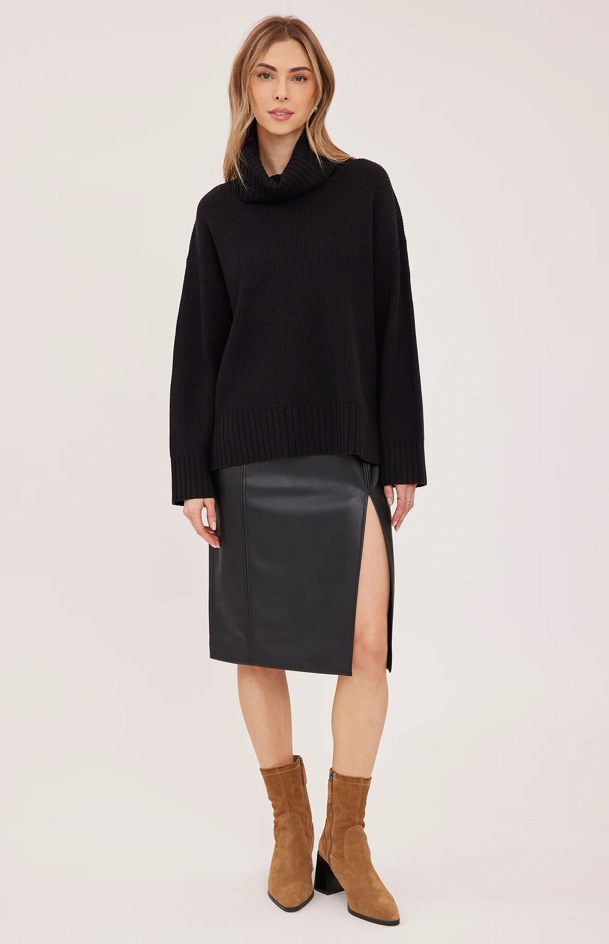 Runa Sweater