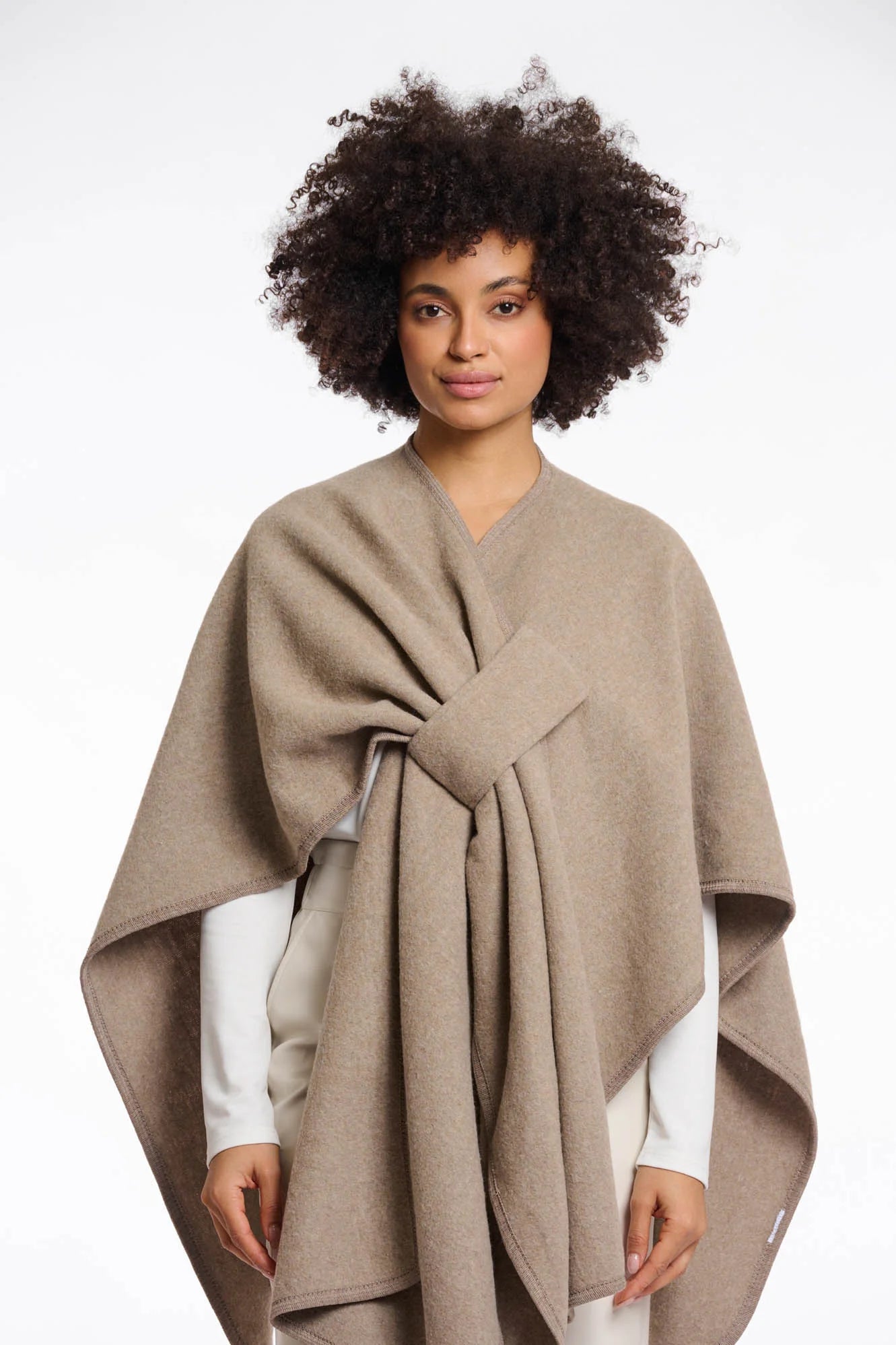 Rino & Pelle Marwa Cape