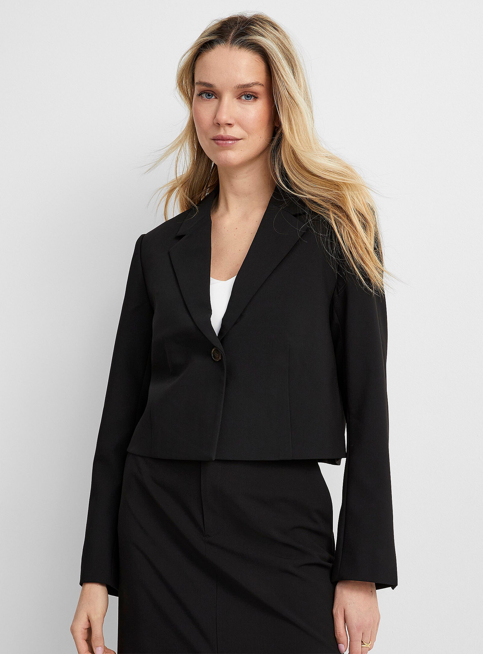 Corrine Cropped Blazer