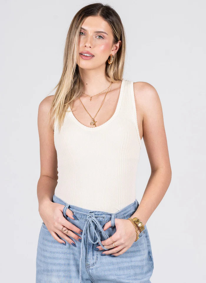 C'est Moi Seamless Textured Tank