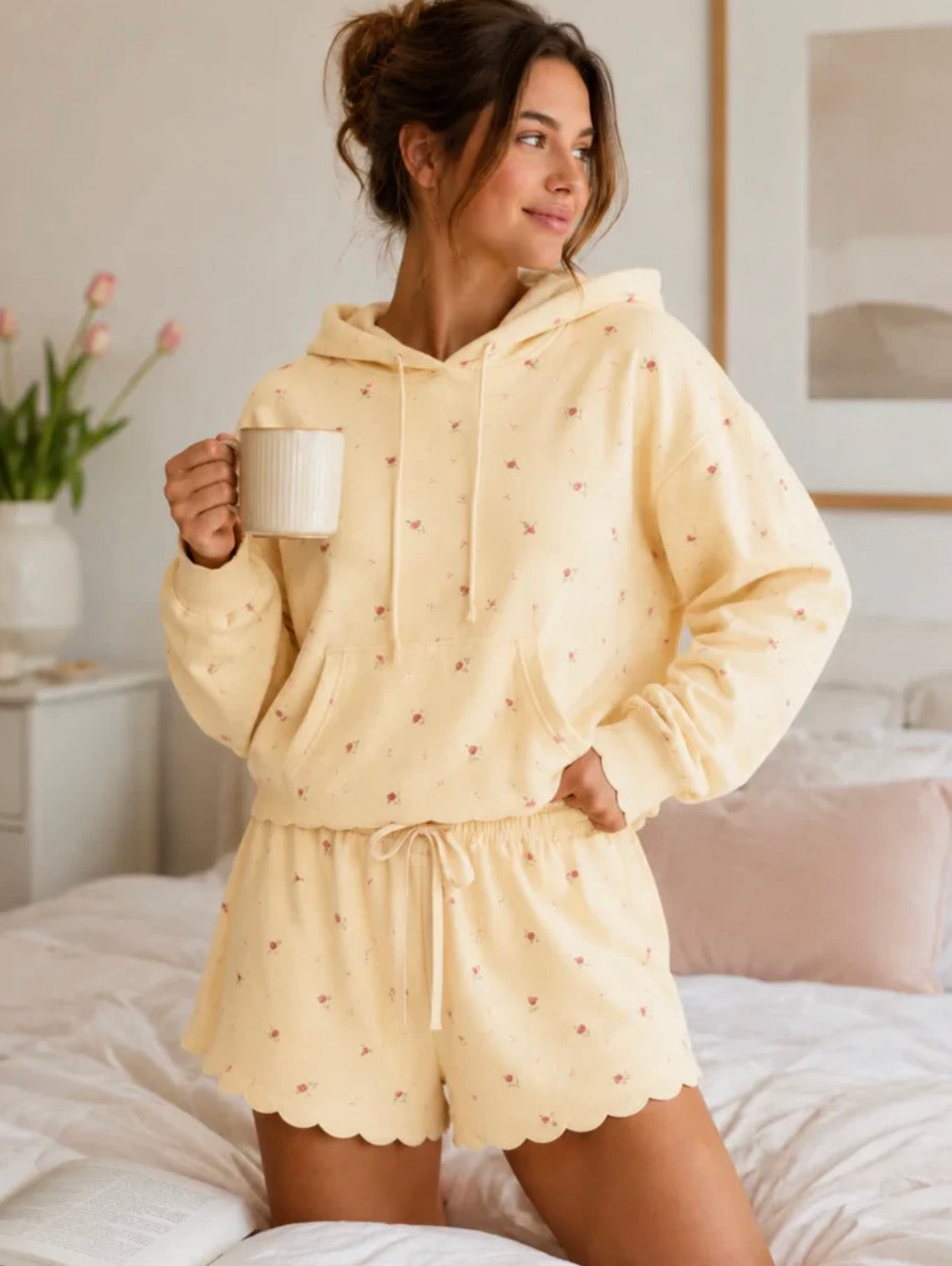 Noemie Hoodie w Tulips by PRIV