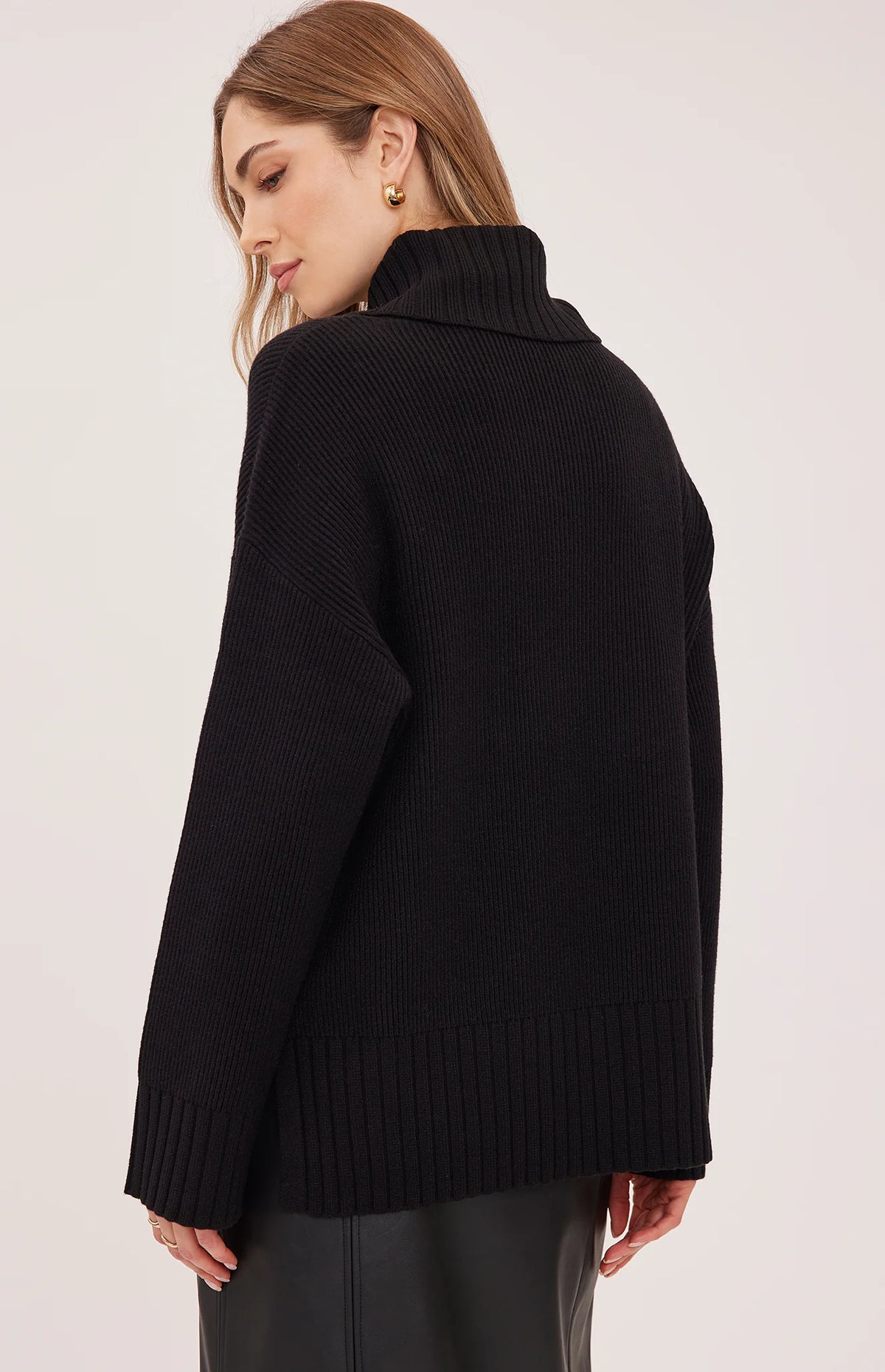 Runa Sweater