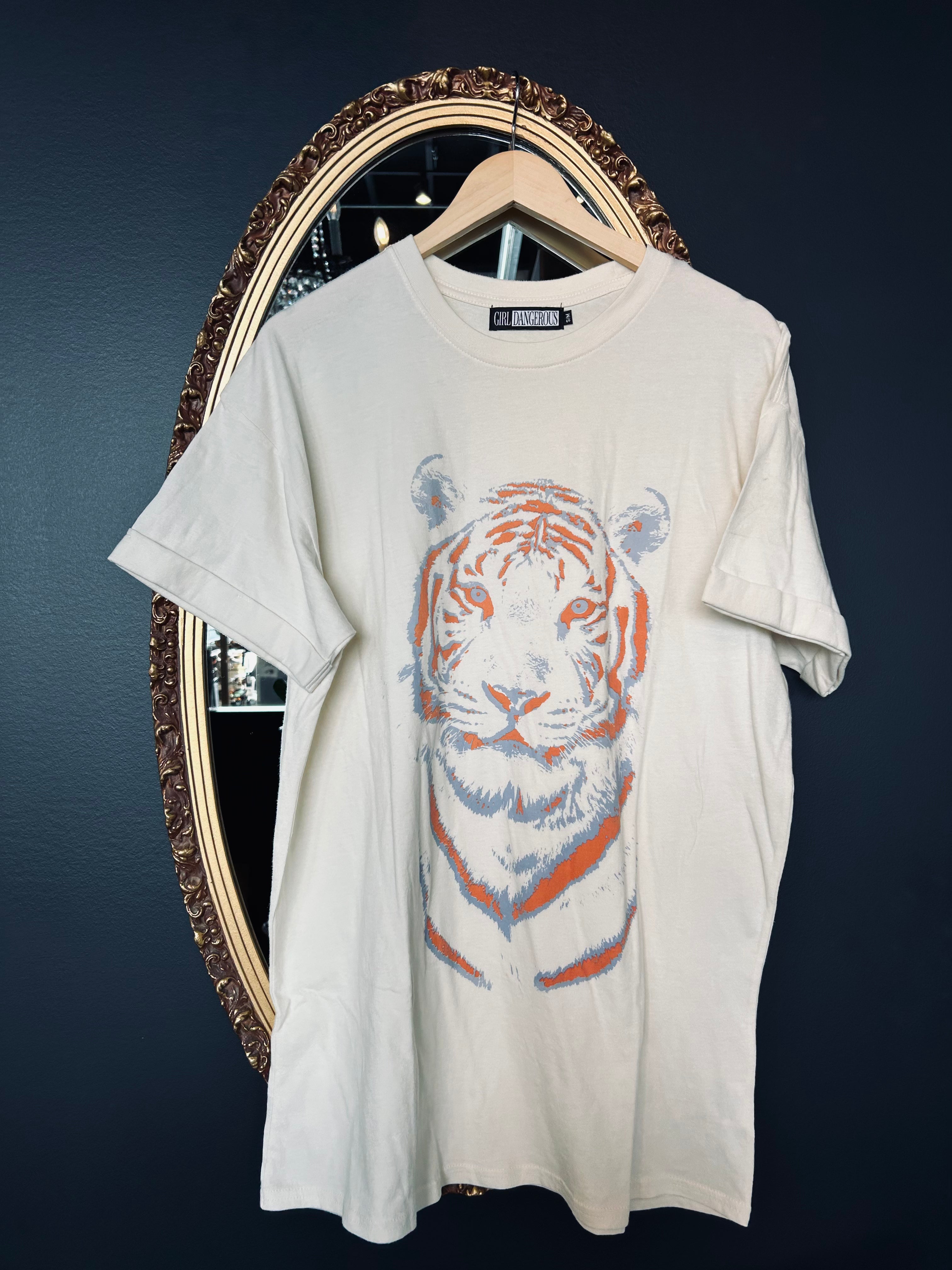 Tiger Stencil Graphic Tee