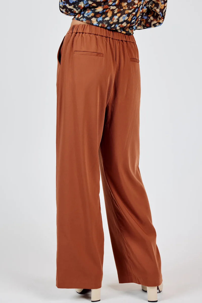 Midday Latte Front Pleated Pants