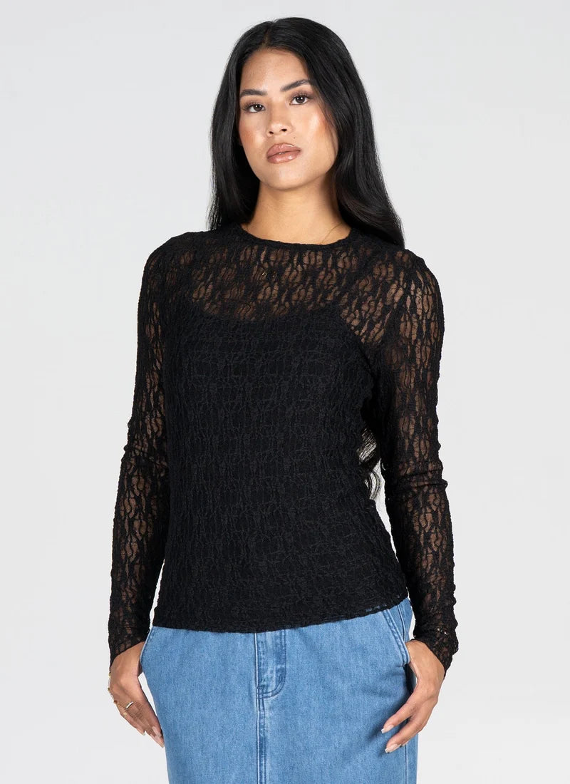 C'est Moi Stretch Lave Crew Neck Top