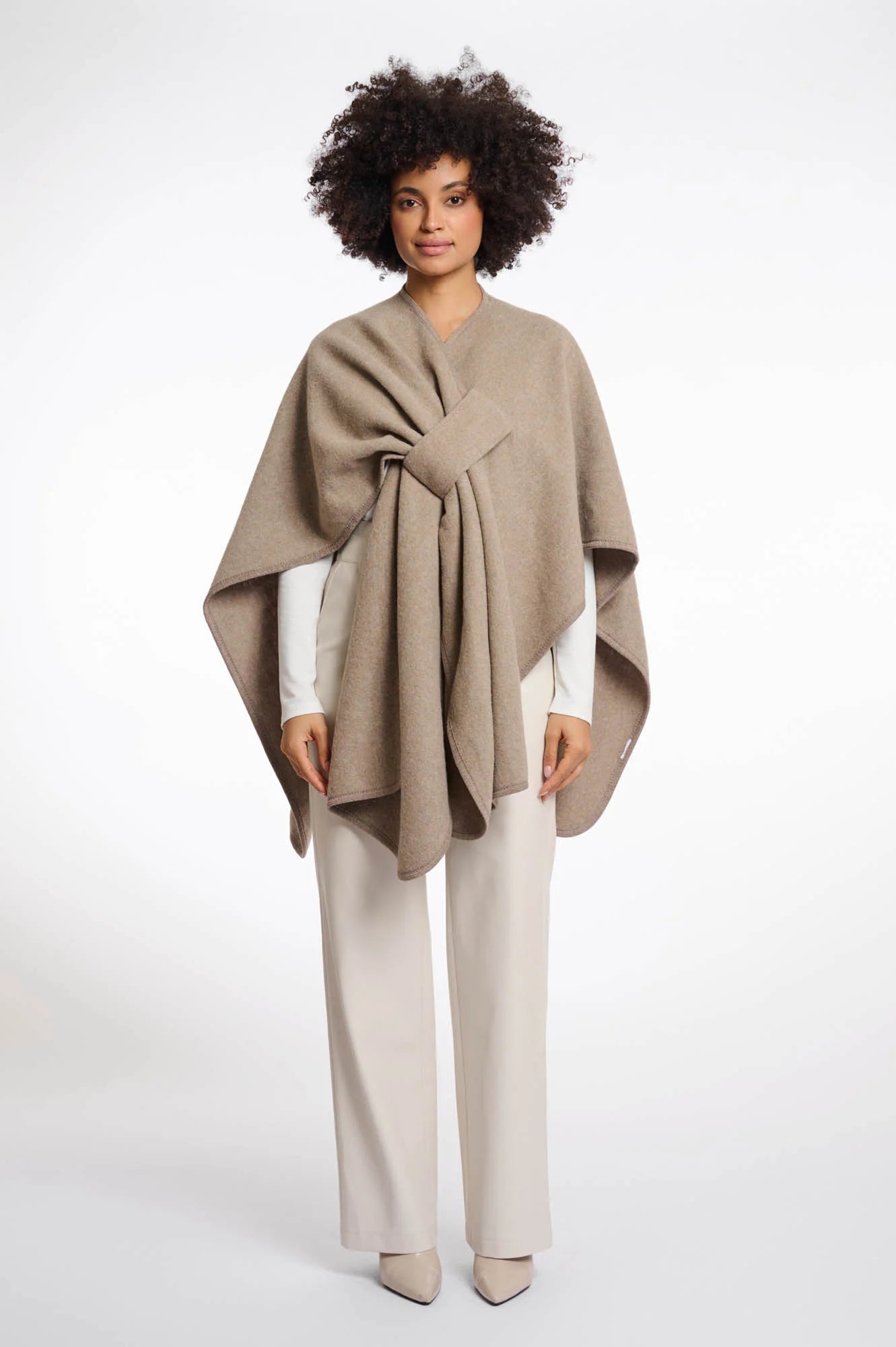 Rino & Pelle Marwa Cape