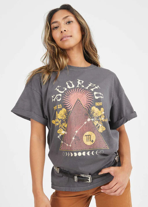 Oversized Premium Vintage Boyfriend Graphic Tee