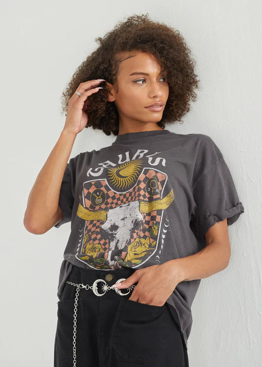 Oversized Premium Vintage Boyfriend Graphic Tee